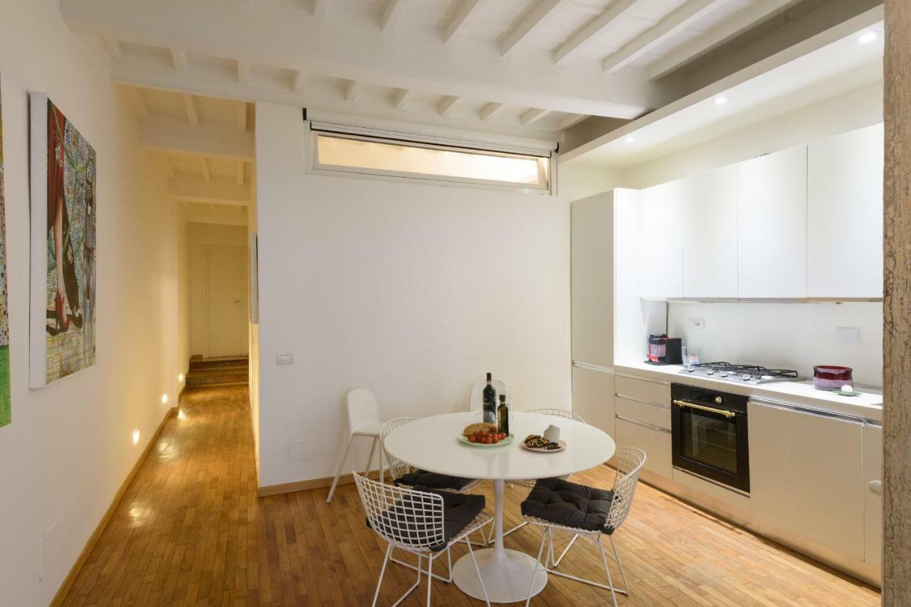 Apartment Santo Spirito Luxury Florence